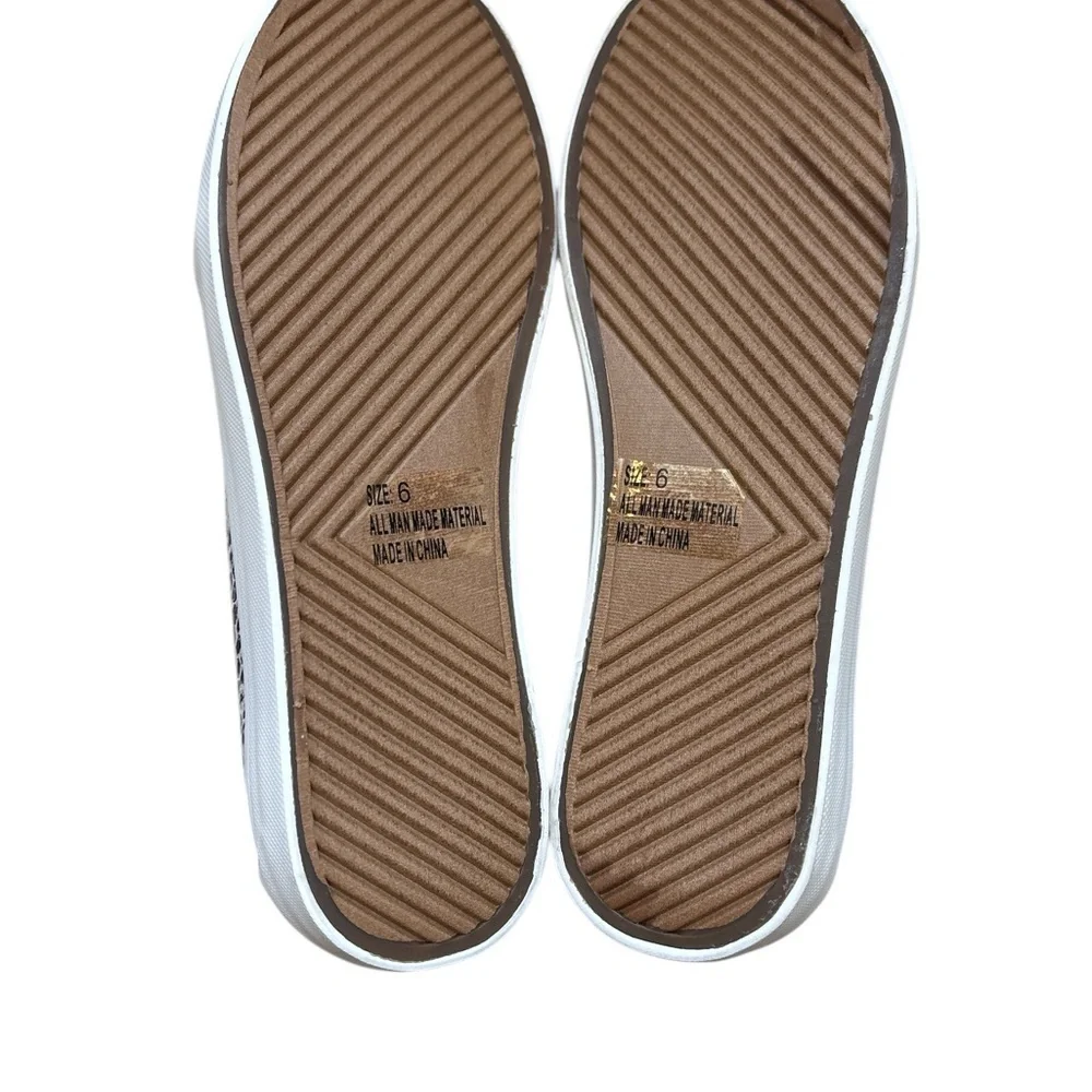 Restricted  Slip-On Sneakers in Snake Skin Print - Beige & Black Sz 6 NEW